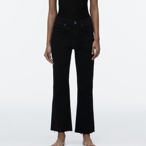 Zara Rawhem Flared Black Jeans, Sz 6, EUC